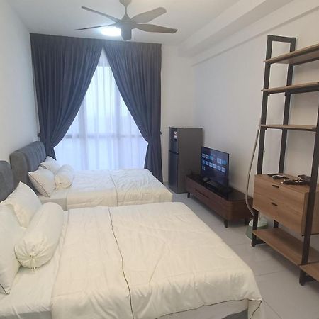 Sky Trees 4 Guests High Floor Nflix Hbo Disney Garden View A1801 Джохор-Бару Экстерьер фото