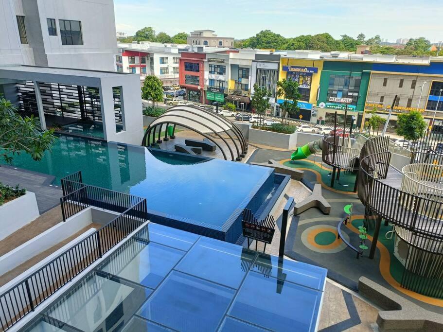 Sky Trees 4 Guests High Floor Nflix Hbo Disney Garden View A1801 Джохор-Бару Экстерьер фото